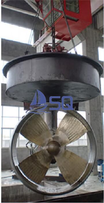 Azimuth thruster with tube